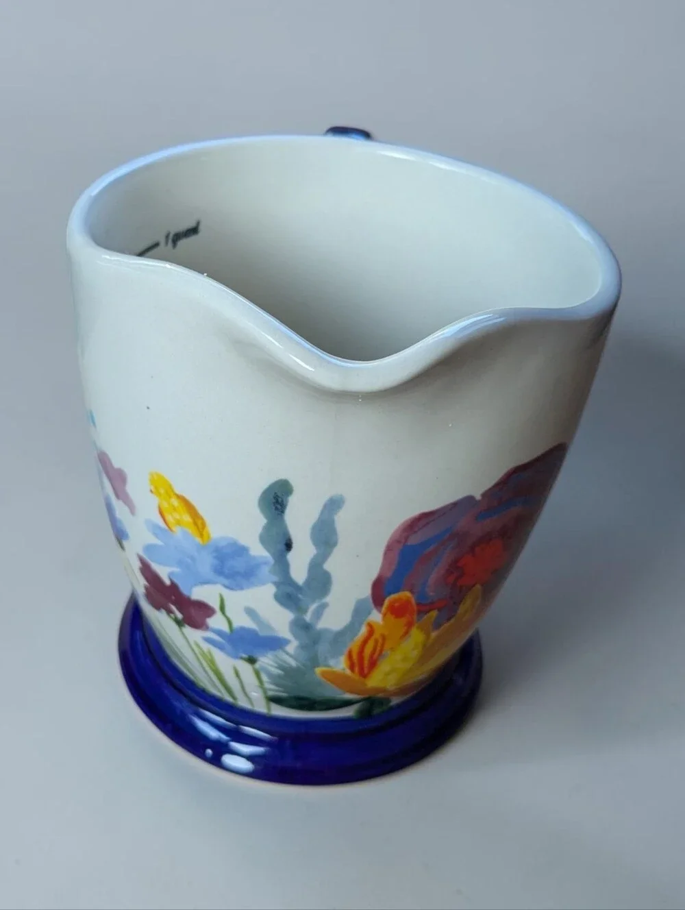 The Pioneer Woman Stoneware 4-Cup / 1-Quart Measuring Pitcher Cup Celia Floral